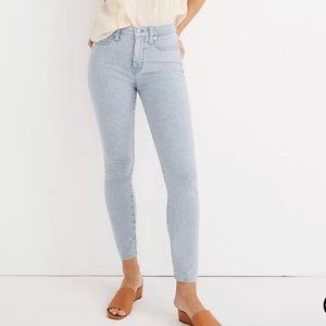 10" High-Rise Skinny Crop Jeans in Piper Stripe